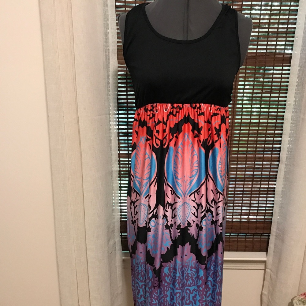 Maxi Dress Black Multi-Color Print